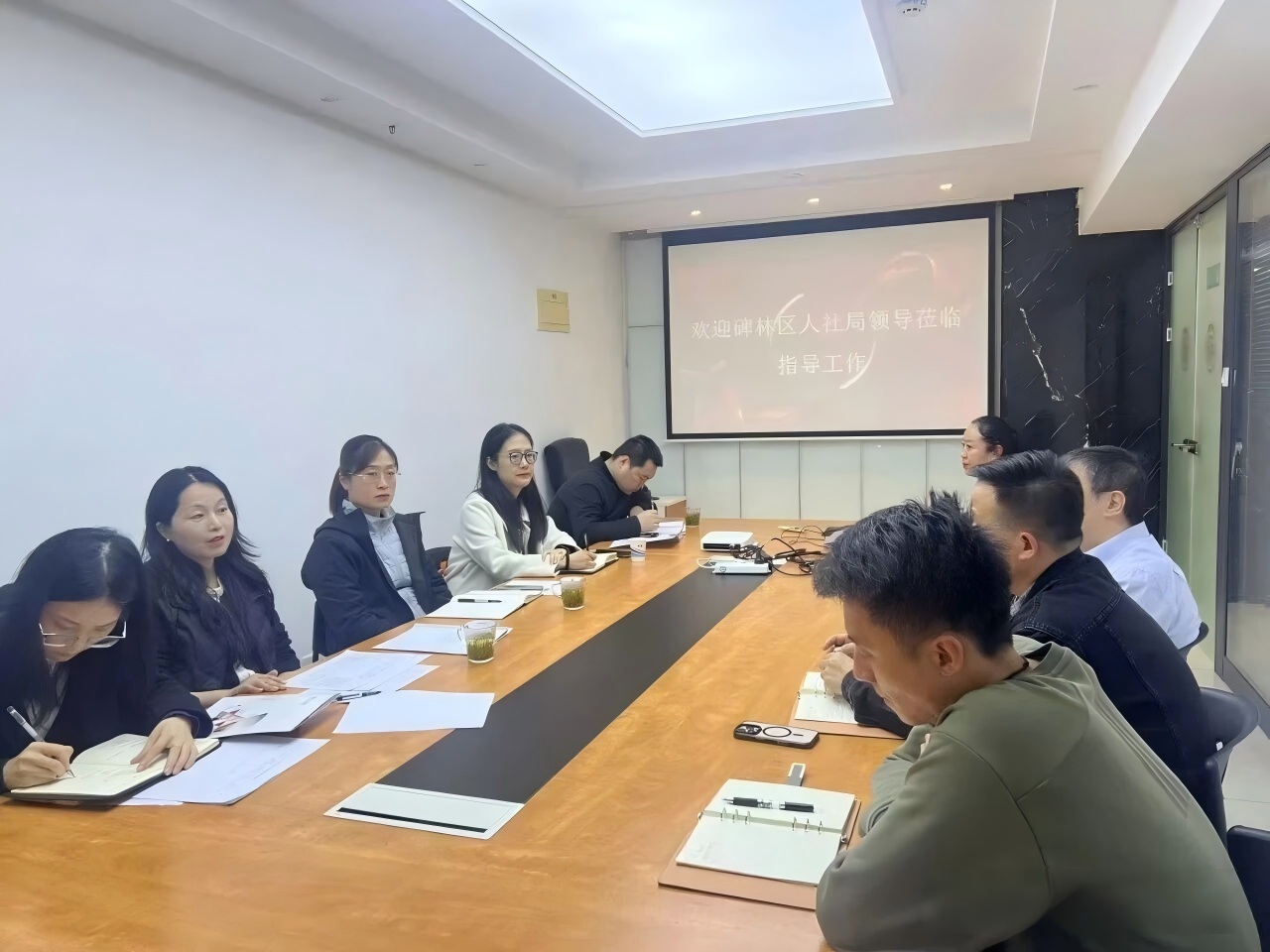 走访规上企业 赋能人力资源行业发展——区人社局走访喜星航人力(图1)